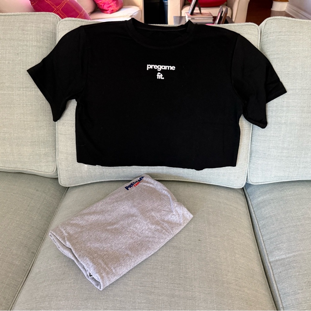 “Pregame Fit”Black crop T NWOT